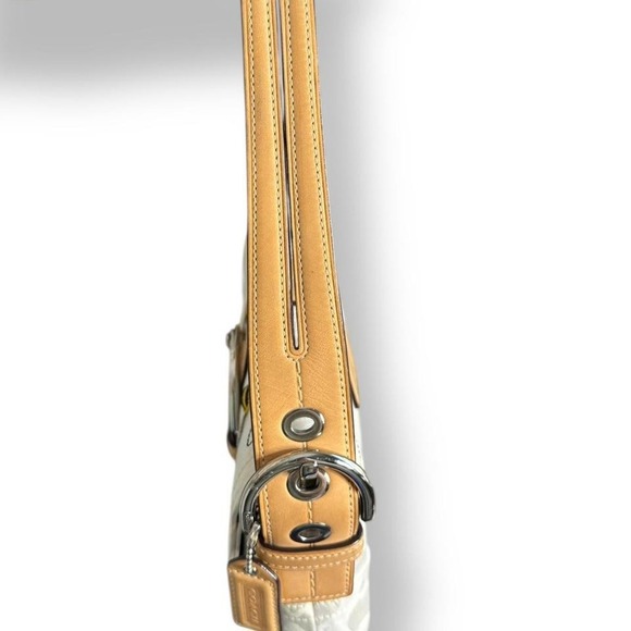 Coach Optic Silver Bumble Bee Soho Flap Shoulder Bag Limited Edition 1555 Y2K - Picture 9 of 9